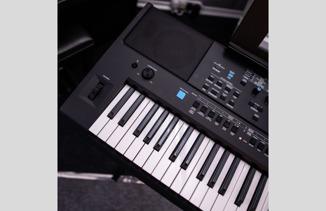 Yamaha PSR-E473 Keyboard, Used (SN:BHBZ01422) - Image 7